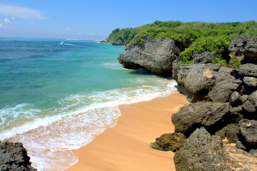 5 Pantai di Bali Terindah dan Terpopuler